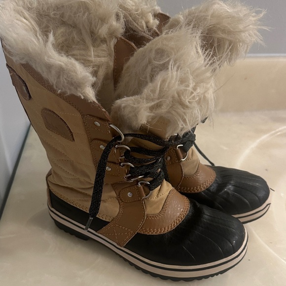 Sorel Shoes - Sorel Tofino II Faux Fur Curry Fawn Waterproof Lace Up Snow Boots US sz 5
